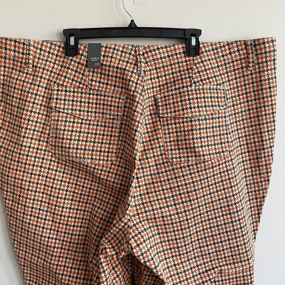 Torrid CMF Flex Jogger Twill Houndstooth Orange Zipper Ankle 28 NWT - Picture 6 of 9